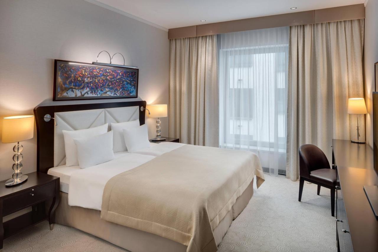 Grand Hotel River Park, A Luxury Collection Hotel, Bratislava Exterior foto A room at the hotel